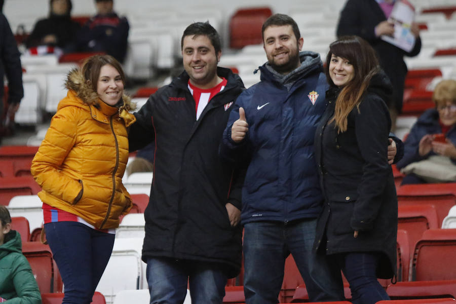 Fotos: ¿Estuviste en el Sporting 2-2 Málaga? ¡Búscate!