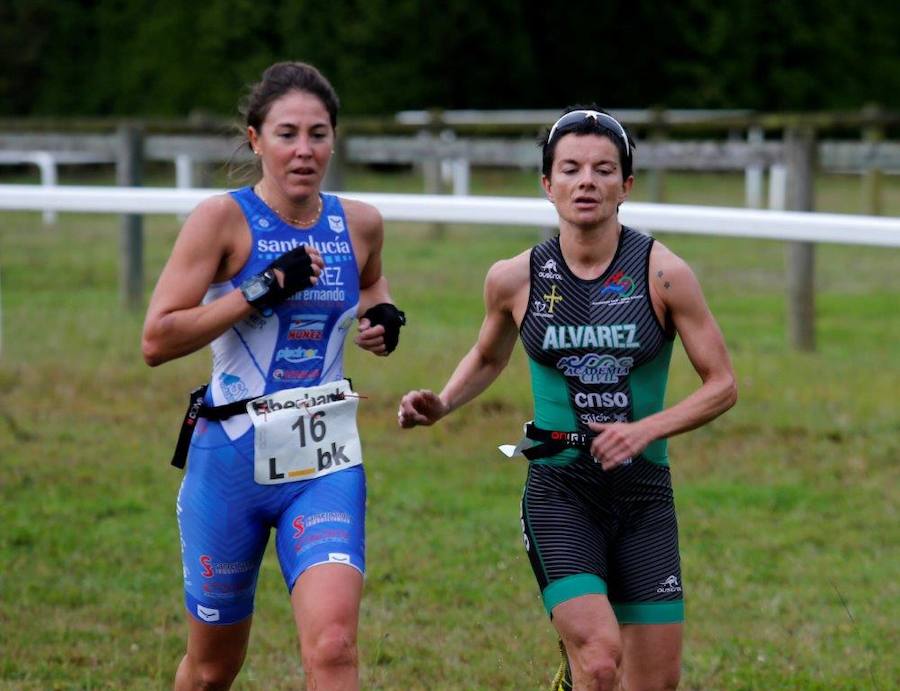 Fotos: ¿Estuviste en el duatlón El Asturcón en Oviedo? ¡Búscate!