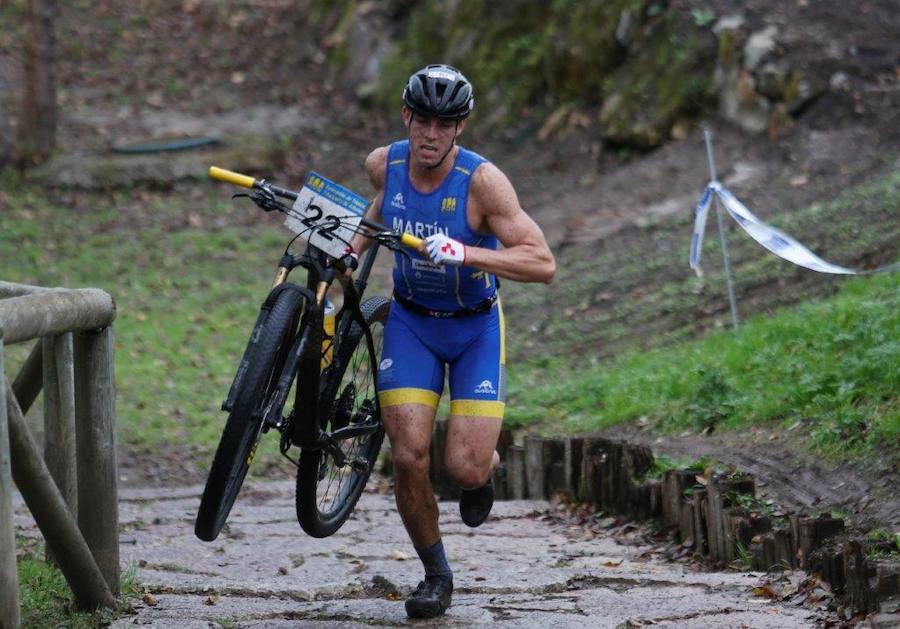 Fotos: ¿Estuviste en el duatlón El Asturcón en Oviedo? ¡Búscate!