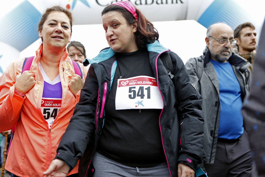 Fotos: ¿Estuviste en la VI Marcha Gijón Solidario? ¡Búscate! (2)