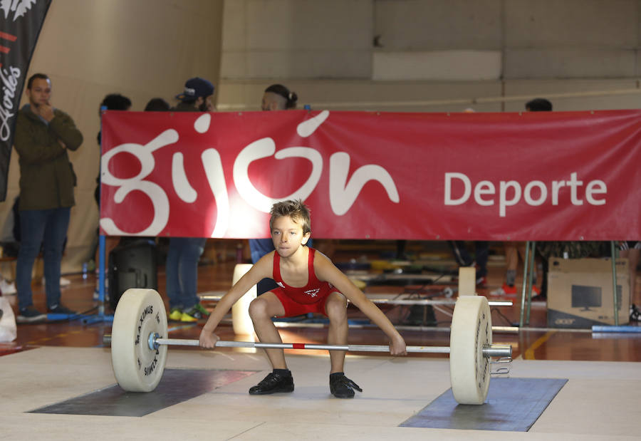 Fotos: Campeonato de halterofilia en el Pabellón de los Deportes Adolfo Suárez