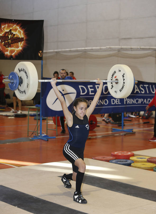 Fotos: Campeonato de halterofilia en el Pabellón de los Deportes Adolfo Suárez