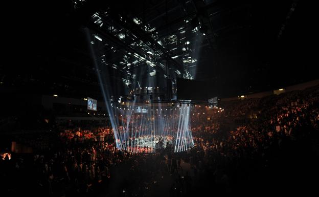 Imagen principal - El Bilbao Exhibition Centre acogerá el combate.