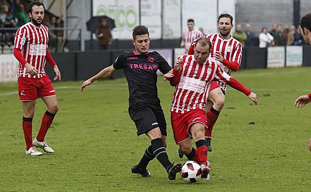 Atasco del Lealtad en Les Caleyes