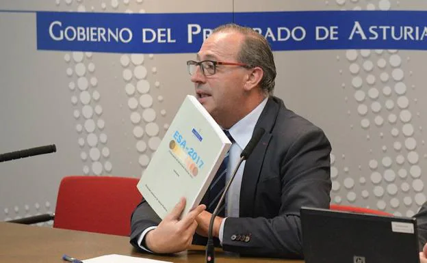 Antonio Molejón, durante la presentación de la IV Encuesta de Salud para Asturias.