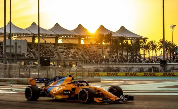 Fernando Alonso, durante la clasificación en Yas Marina.