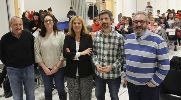 Guillermo Rendueles, Cristina Calviño, Marisa Ponga, Pablo Puente y Javier Vicente en la inauguración de las jornadas. 