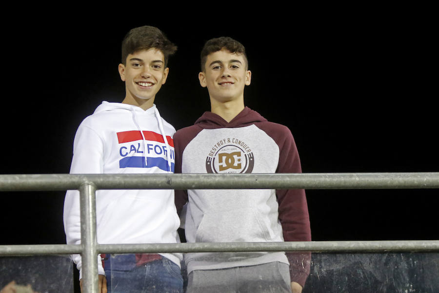 La afición rojiblanca llenó de alegría el campo del Eibar durante el encuentro de Copa del Rey