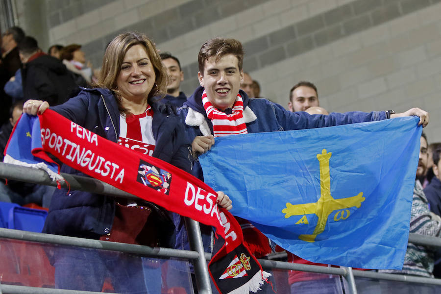 La afición rojiblanca llenó de alegría el campo del Eibar durante el encuentro de Copa del Rey