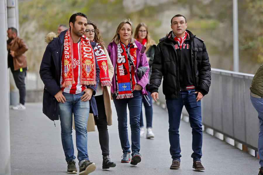 La afición rojiblanca llenó de alegría el campo del Eibar durante el encuentro de Copa del Rey