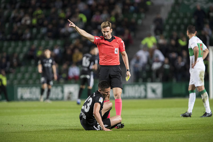 Fotos: Elche 0-0 Sporting, en imágenes