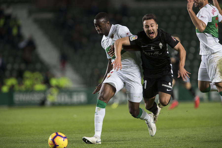 Fotos: Elche 0-0 Sporting, en imágenes