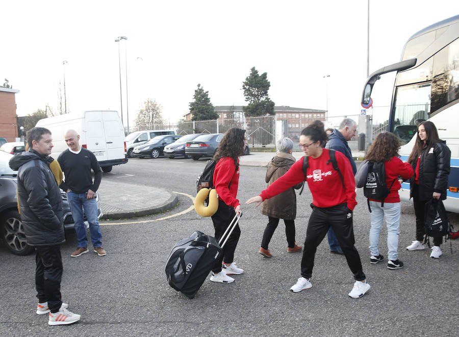 El Telecable Hockey puso rumbo a Argentina, donde este fin de semana disputará la Copa Intercontinental femenina