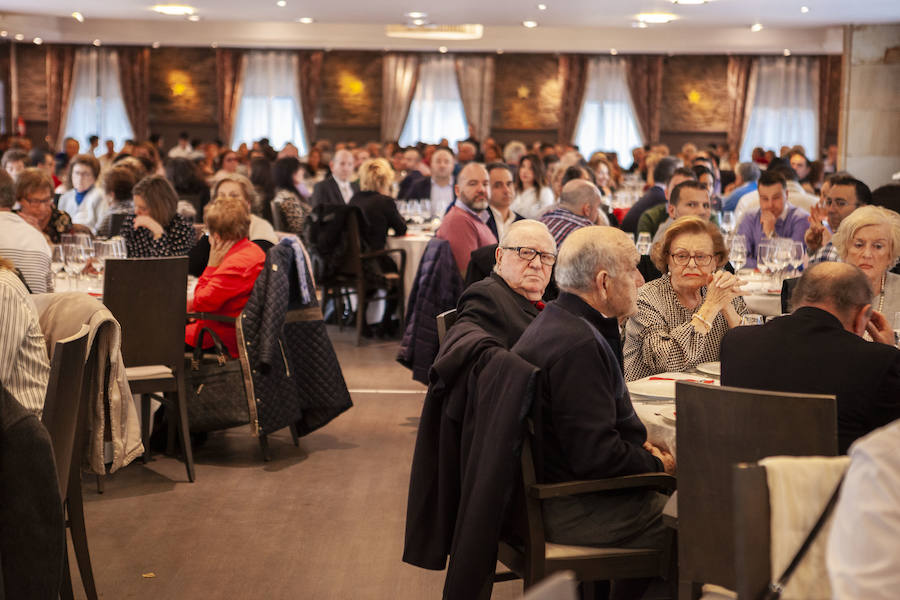 Los populares celebraron el acto en Somio Park.