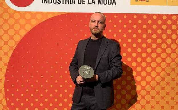 La firma gijonesa Reliquiae, Premio Nacional de Moda a la mejor industria de complementos y accesorios