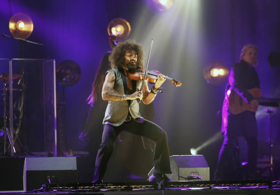 El violinista no defraudó con 'La increíble gira del violín' en su actuación en el Palacio de Deportes de Gijón. Un concierto enmarcado en el Metrópoli Winter 2018