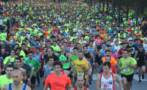 Corredores de la San Silvestre de Gijón.