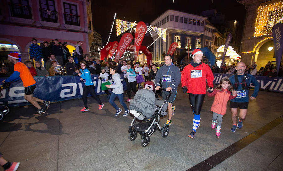 Fotos: ¿Estuviste en la San Silvestre de Avilés? ¡Búscate!