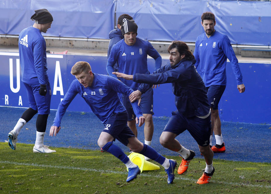 El conjunto azul preparó el encuentro ante el Numancia en el Tartiere rodeado de público