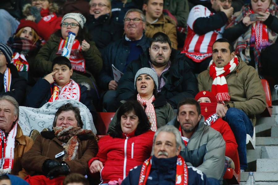 Fotos: ¿Estuviste en el Sporting - Valencia (2-1)? ¡Búscate!