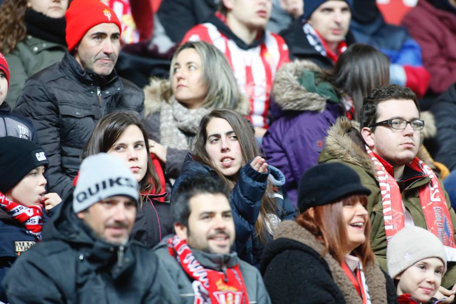 Fotos: ¿Estuviste en el Sporting - Valencia (2-1)? ¡Búscate!