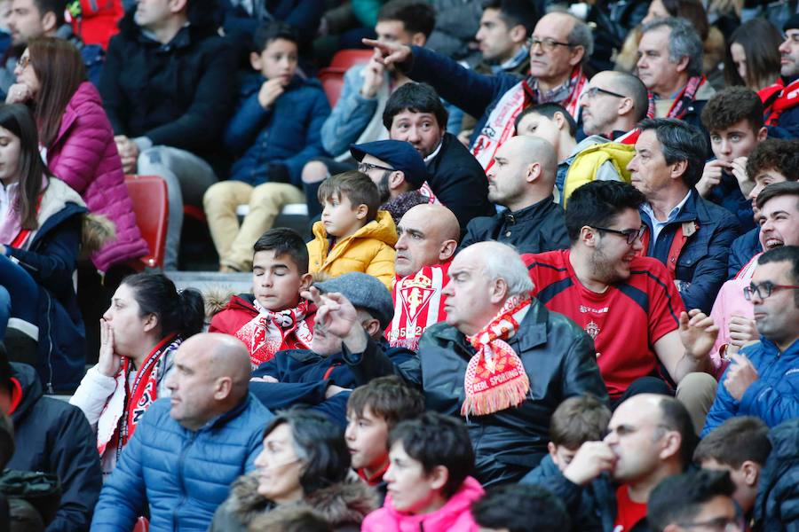 Fotos: ¿Estuviste en el Sporting - Valencia (2-1)? ¡Búscate!