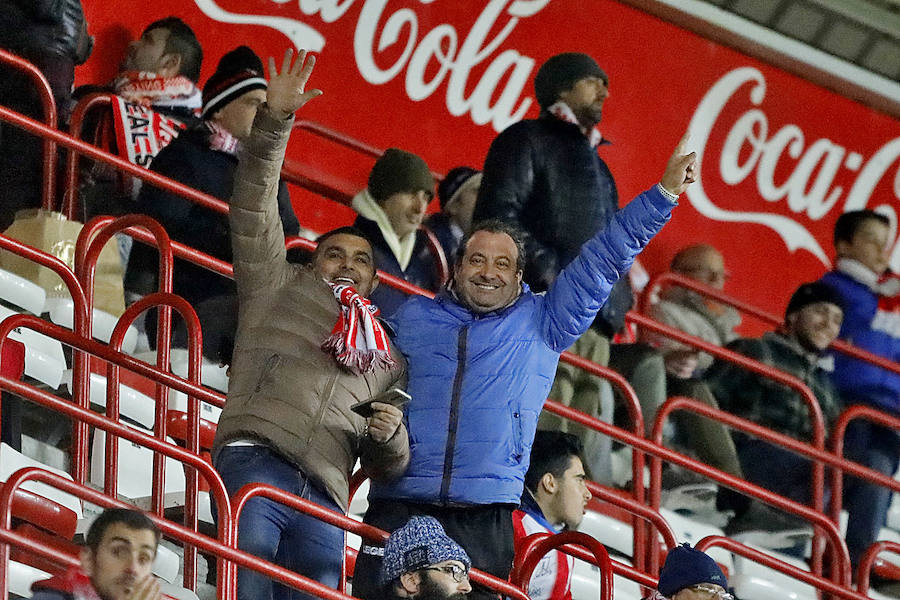 Fotos: ¿Estuviste en el Sporting - Valencia (2-1)? ¡Búscate!