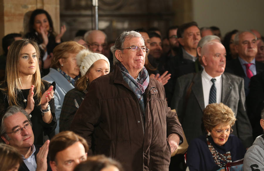 El presidente del PP acude al Hotel de la Reconquista en el que ha tenido lugar el acto oficial de presentación de Teresa Mallada como candidata a la Presidencia del Principado y de Alfredo Canteli como candidato al Ayuntamiento de la capital asturiana