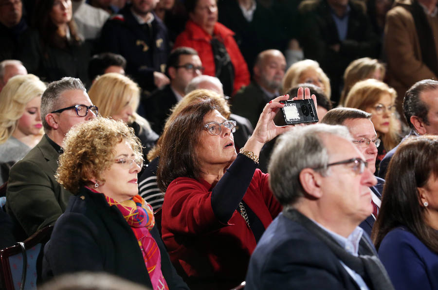 El presidente del PP acude al Hotel de la Reconquista en el que ha tenido lugar el acto oficial de presentación de Teresa Mallada como candidata a la Presidencia del Principado y de Alfredo Canteli como candidato al Ayuntamiento de la capital asturiana