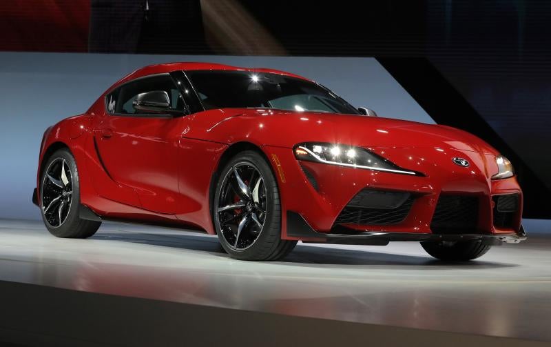 Los SUV, camiones y coches deportivos son los protagonistas de un devaluado salón del automóvil de Detroit, en el que habrá menos fabricantes y más incertidumbre. Más allá de VW, los fabricantes alemanes abandonaron el salón de Detroit este año ante la competencia con otros eventos. Los analistas prevén una ralentización en las ventas en 2019, tras una década de crecimiento.