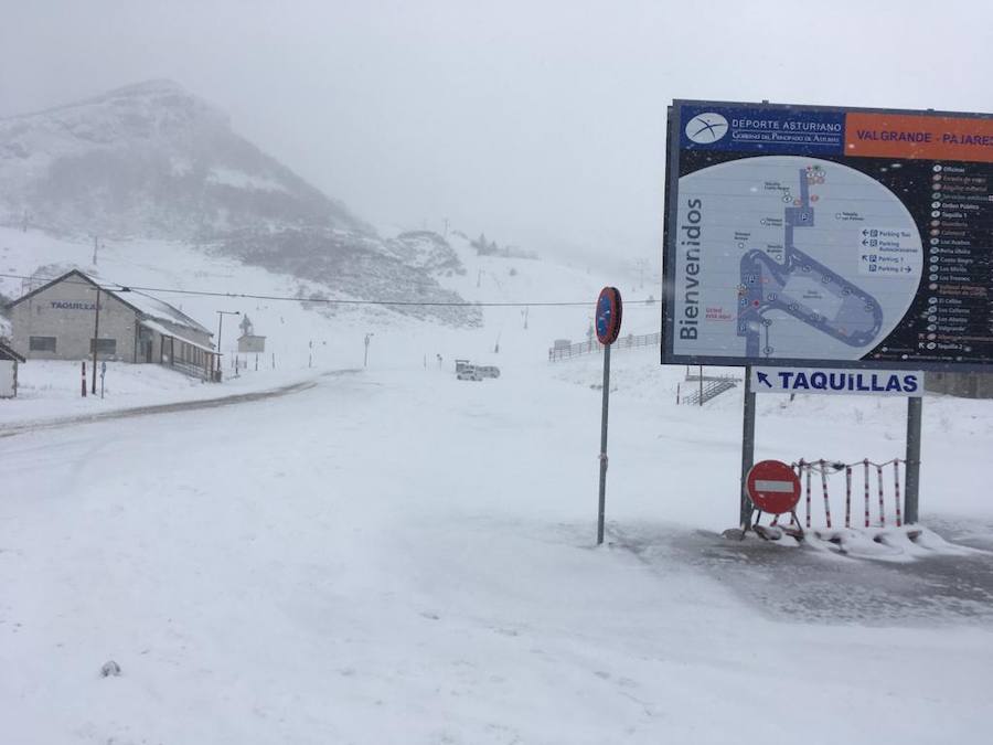 Las estaciones de esquí siguen cerradas el fin de semana a la espera de más nieve