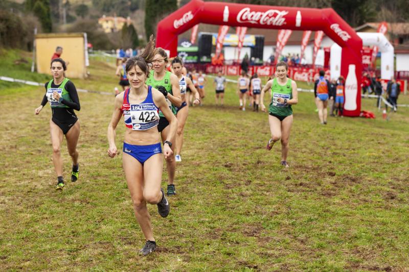 Moha Bakkali (Universidad) e Isabel Barreiro (Gijón Atletismo) han logrado los triunfos individuales Campeonato de Asturias de Cross Largo por Clubes, disputado en Perlora. Han participado más de 270 atletas.