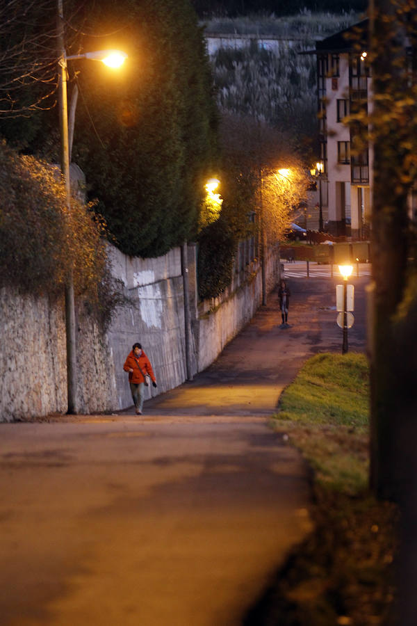 San Lázaro | La calle peatonal que une Armando Collar con Gil Blas es otro de los rincones del ‘miedo’. 