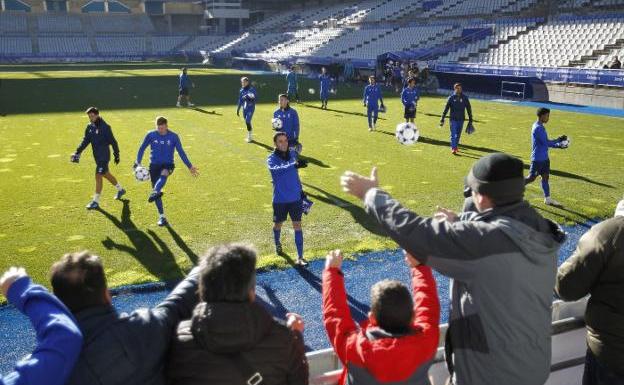 El Oviedo propone un patrocinio municipal para agilizar las inversiones en el Carlos Tartiere