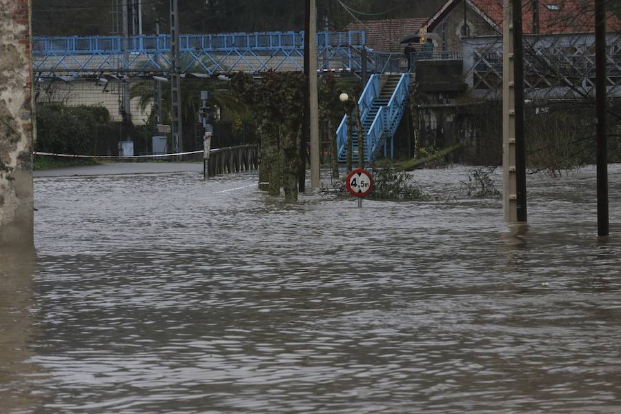 El temporal de Asturias ha dejado multitud de destrozos en Trubia
