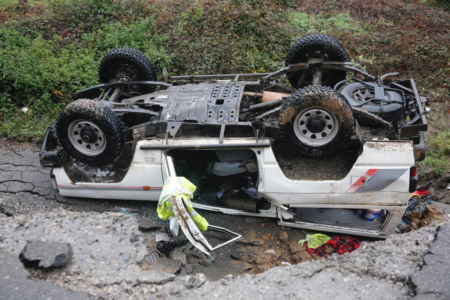 El temporal en Asturias provocó un desprendimiento que alcanzó a un vehículo y se saldó con una muerte y dos personas heridas.