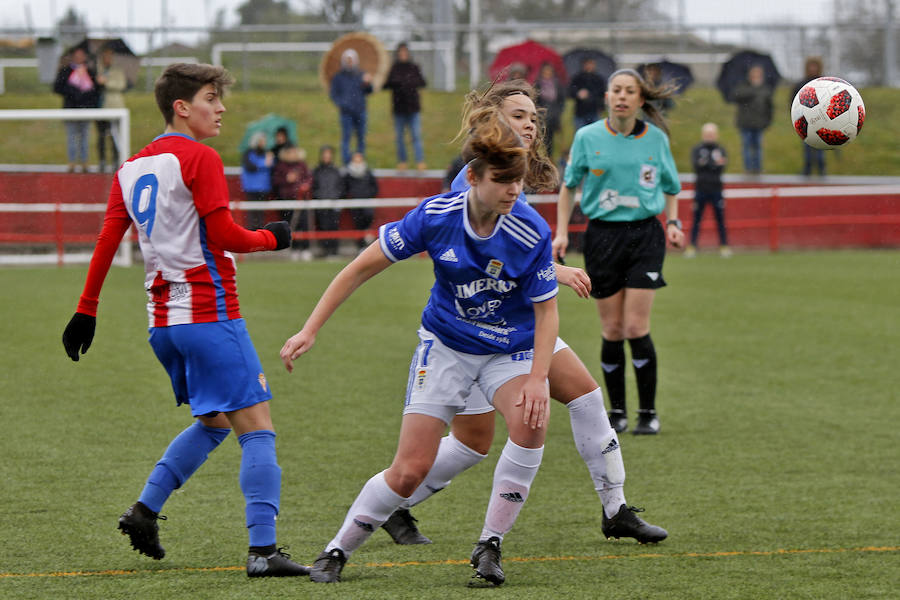 Fotos: El Oviedo gana el derbi femenino al Sporting