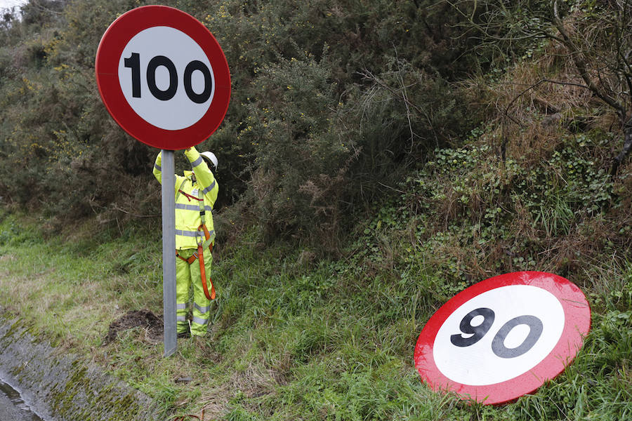 La DGT reforzará los controles de velocidad en las vías convencionales con más radares, helicópteros y drones