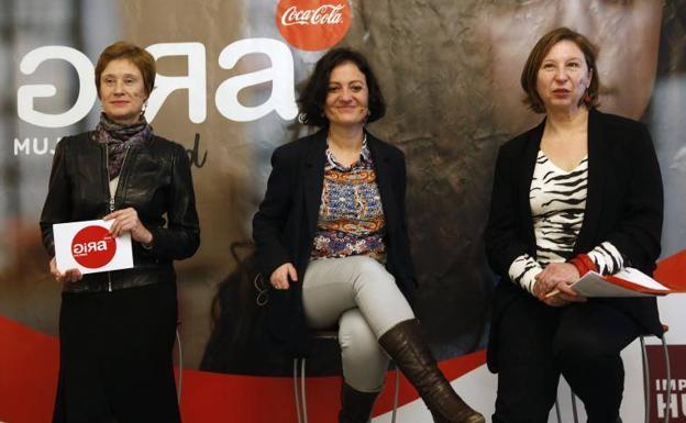 María Sande, Almudena Cueto y Goretti Avello.