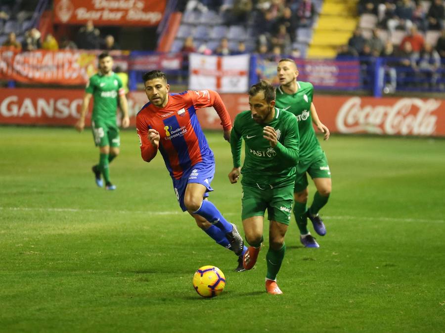 Fotos: Extremadura 0-3 Sporting