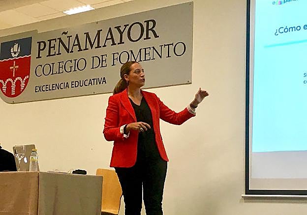 María Zabildea, en un taller de Empantallados. 