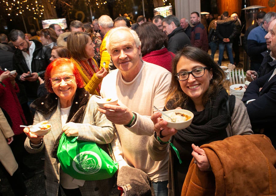 El llagar de Trabanco acoge el primer acto para recabar adhesiones a la candidatura de la cultura sidrera a Patrimonio Inmaterial de la Humanidad de la Unesco.