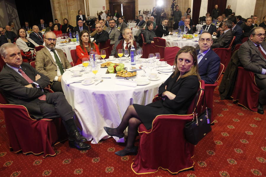 El presidente de FADE ofreció una conferencia organizado por AsturManager en el Hotel Reconquista de Oviedo, amparándose en el documento de '22 medidas ineludibles' presentado por la patronal el pasado noviembre,