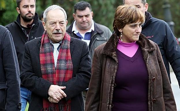 El PP califica las cuentas en déficit como «una chapuza fuera de control» 