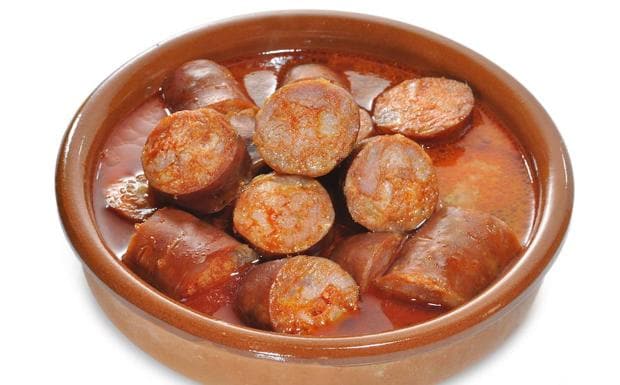 Chorizo a la sidra. 