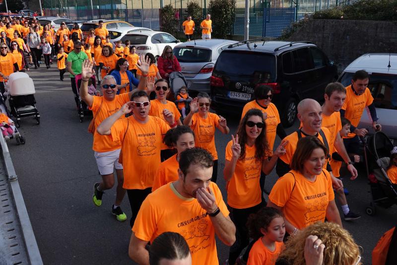 Llanes también se ha convertido en una marea naranja en apoyo a los niños con cáncer y sus familias.