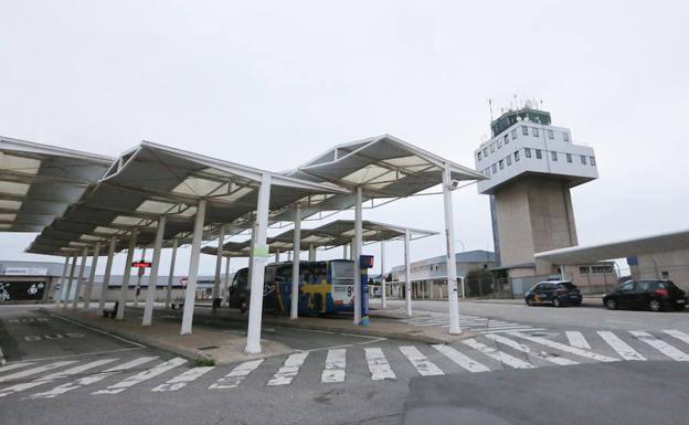 Accesos al aeropuerto de Asturias.