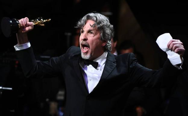 Peter Farrelly recogiendo el premio de 'Mejor película' ('Green Book', 2018)