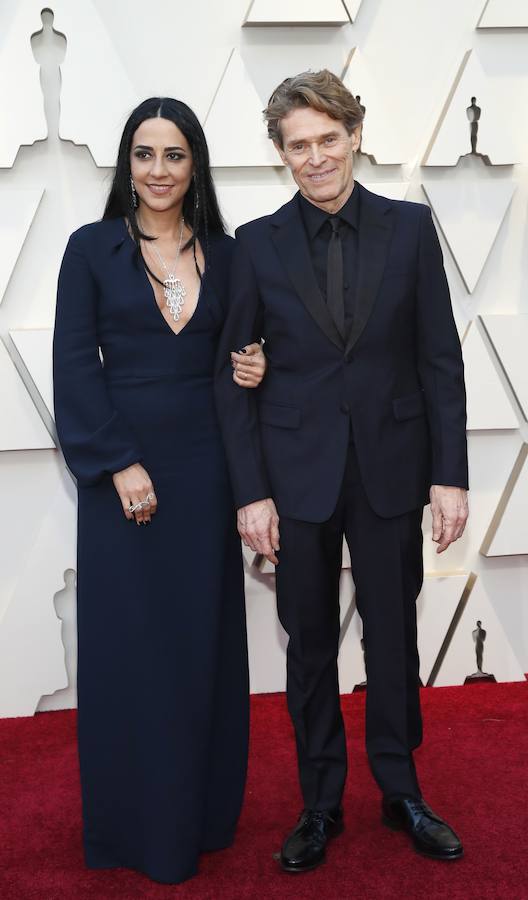 La actriz y directora italiana Giada Colagrande y su esposo, Willem Dafoe, nominado a 'mejor actor' por 'Van Gogh, a las puertas de la eternidad'.
