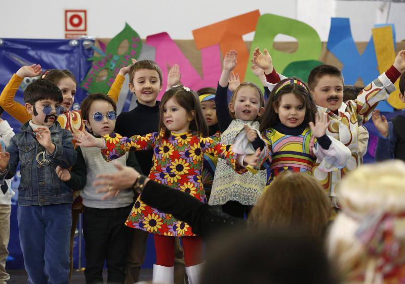 Fotos: Fiesta de disfraces entre los escolares gijoneses